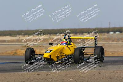 media/Oct-29-2022-CalClub SCCA (Sat) [[e05833b2e9]]/Race Group 2/Qualifying (Sweeper)/